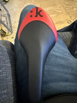 Fizik Arione Wing Flex Tri 2 Hollow Rail Saddle, Black / Red - Image 1 of 4