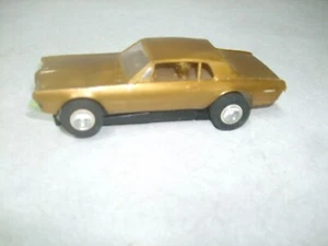 Vintage Revell Gold Mercury Cougar 1/32 Slot Car-Used-Runs - Picture 1 of 5