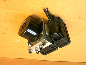 13 14 15 Ford Escape ABS Pump Anti Lock Brake Module 2013-2015 CV61-2C405-AG - Bild 1 von 11