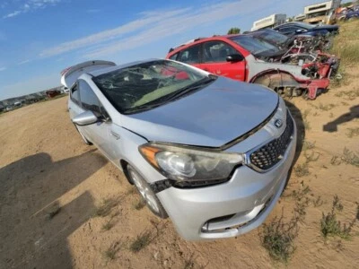 Used Power Steering Pump fits: 2015 Kia Forte  Grade A - Image 1 of 4
