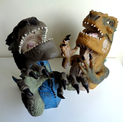 GODZILLA / BABY GODZILLA Rubber Hand Puppets (ReSaurus / Toho 1998) TriStar Film - Image 1 of 4