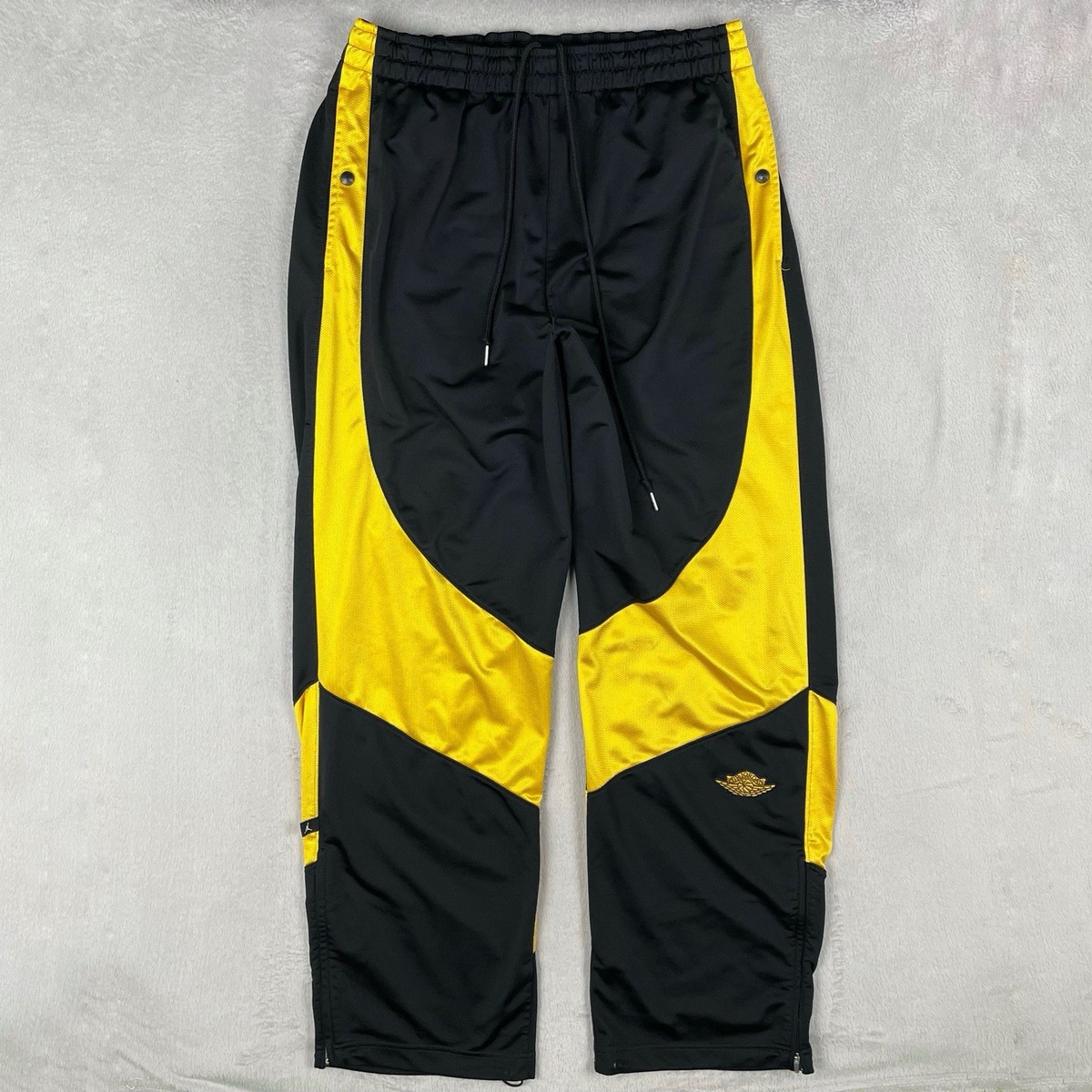 Nike Men Yellow Activewear Pants for Men | eBay Nike Men Yellow Activewear Pants for Men | eBay