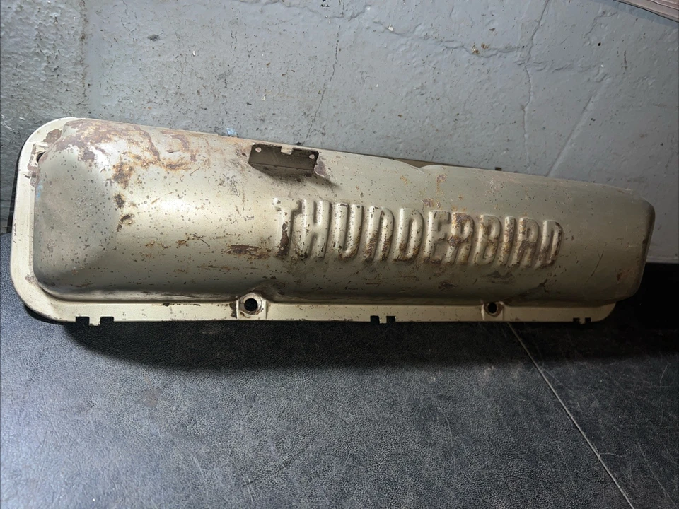 1961-1964 FORD THUNDERBIRD LH VALVE COVER 390 FE 1962 1963 DRIVER SIDE SCRIPT  - Image 1 of 4