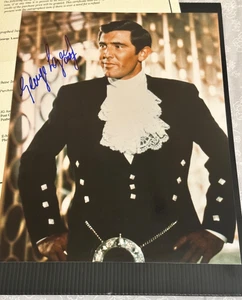 GEORGE LAZENBY Genuine Signed 8x10" Photo - James Bond 007 - Picture 1 of 2