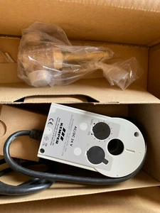 Kemper KHS VAV Vollstrom-Absperrventil Federrückzug-Stellantrieb 230V 6860501500 - Bild 1 von 2