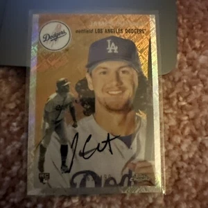 2023 Topps Chrome Platinum James Outman RC Topps Refractor /499 LA Dodgers - Picture 1 of 3