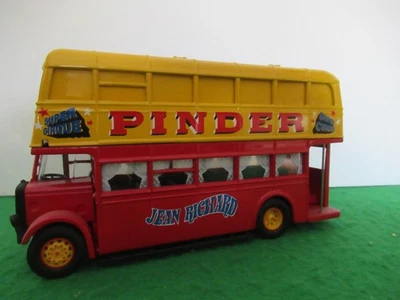 CORGI DAIMLER DOUBLE DECKER BUS - PINDER JEAN RICHARD SCALE 1:50 No. 35202 - Image 1 of 4