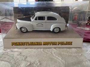 White Rose Collectibles 1941 Ford Deluxe Pennsylvania Motor Police - Picture 1 of 6