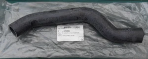 Genuine Jaguar XJ12 RH Upper Radiator Hose. Jaguar V12 XJS RH Top Radiator Hose - Picture 1 of 2