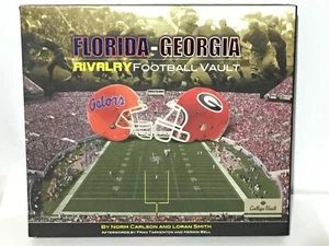 Florida Georgia Rivalität Football Vault Buch College NCAA Alligatoren Bulldoggen Helme - Bild 1 von 6