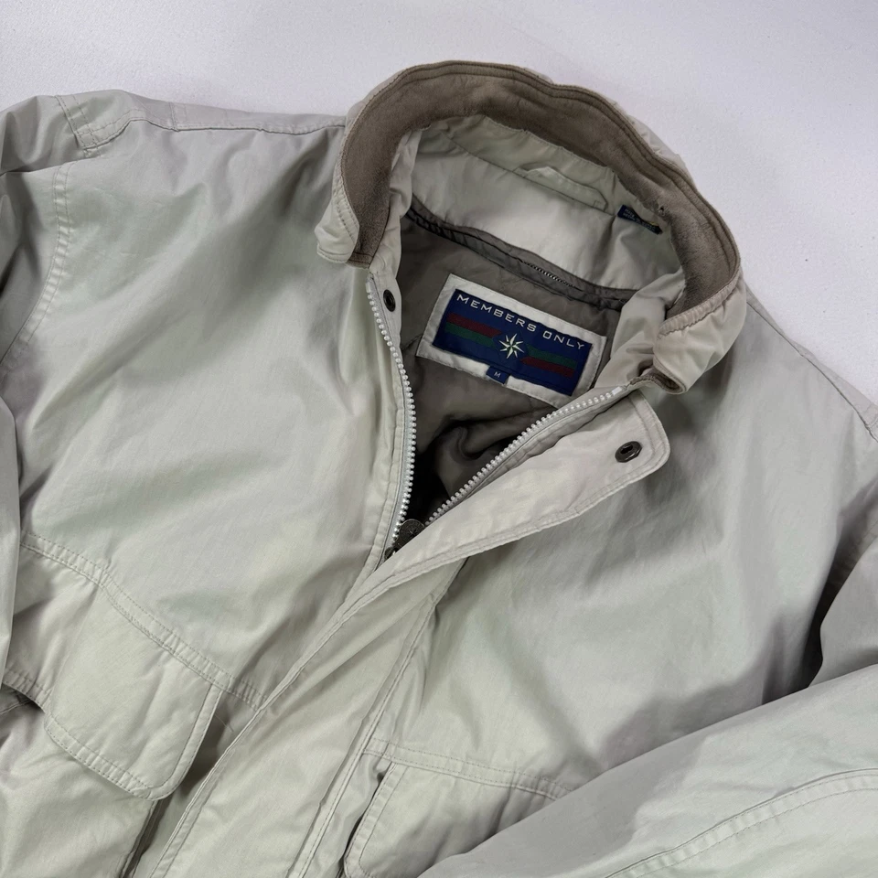 Chaqueta de bombardero vintage solo para miembros beige acolchada forro con cremallera para hombre - mediana Foto 1 de 4