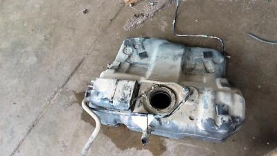 Used Fuel Tank fits: 2003 Buick Century  Grade A - Imagem 1 de 4