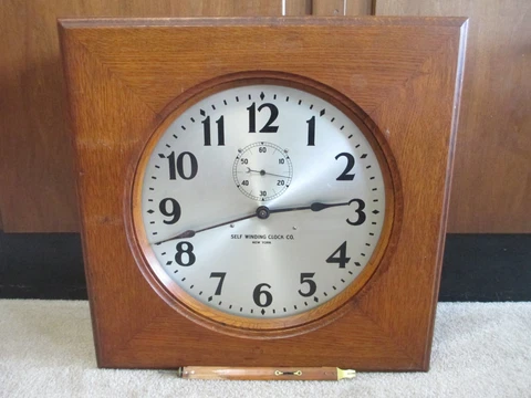 VINTAGE SELF WINDING WALL CLOCK CO. NY. OAK CASE 21" X 21" PARTS OR RESTORATION Cover