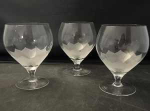 Juego de 3 vasos de cristal de cóctel de brandy grabados en línea de estudio Rosenthal - Imagen 1 de 3