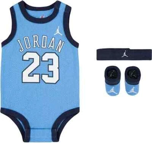 Camiseta deportiva de malla para bebés Michael Jordan conjunto de 3 piezas en caja para niños pequeños talla #23 Carolina - Imagen 1 de 1