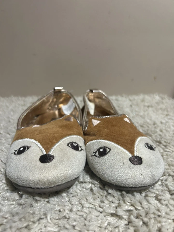 Old Navy 学步儿童 小女孩 棕褐色 狐狸 圣诞夜 异想天开 乐福鞋 尺码 10  — 第 1/4 张图片