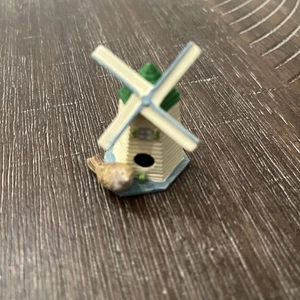 Mini Lenox Garden Birdhouse Lighthouse Figurine - Picture 1 of 7