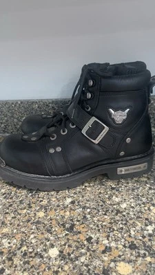 Harley Davidson Men's 10.5 D91684 Brake Buckle Leather Soft Toe Riding Boot - Image 1 of 4