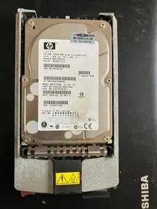 HP SAS SCSI 72.8GB 10K  rpm hot swap hard drive with caddy. - Picture 1 of 1