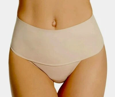 Calcinha Tanga MIRACLESUIT Confortável Curvas Bege Quente Nude Controle Firme Cintura M G - Imagem 1 de 4