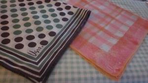 Two VERA vintage  scarves polka dot and pastel - Picture 1 of 5