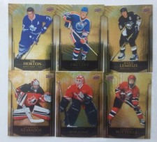 2022-23 TIM HORTONS LEGENDS BASE SET HOCKEY BUY 2 , GET 2 FREE