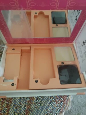 Benefit Hello FLAWLESS "Love Me/ IVORY Cover-Up Powder, Blush & mirror w/ case  - Image 1 of 4