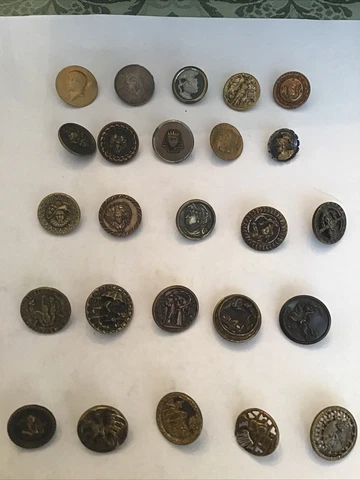 25-Buttons-18th and 19th Century Pictorial Brass Buttons Various Themes Cover