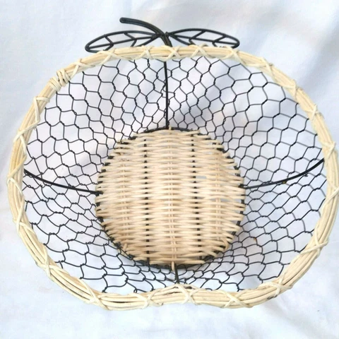 Basket Apple Leaves Shaped Black Metal Chicken Wire Light Wicker Decorative Farm Cover