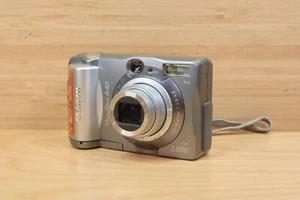 Vintage Canon Powershot A40 2 MP Digital Camera, 3x Optical Zoom - Picture 1 of 9