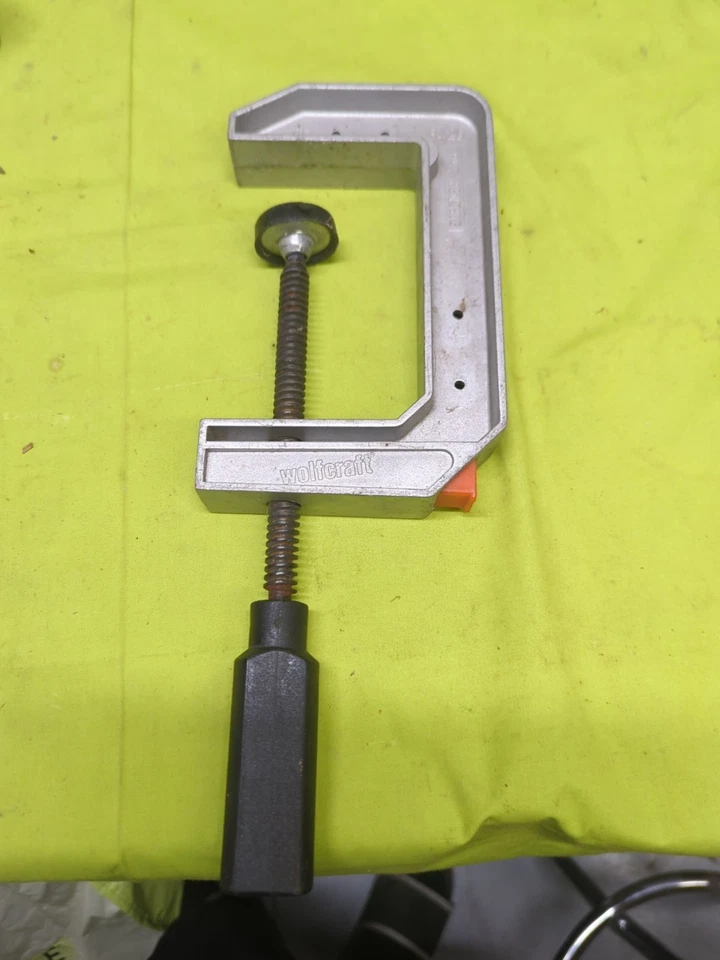 Abrazaderas de liberación rápida Wolfcraft de 4 pulgadas usadas #3426 Foto 1 de 1