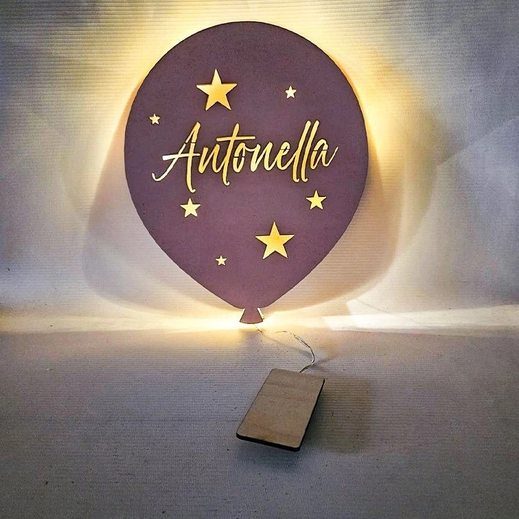 LAMPADA notturna  bambini decorazione in legno personalizzabile - Immagine 1 di 4