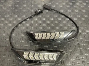 2015-17 Ford Mustang GT Aftermarket LED Turn Signals Pair LH/RH 268 - Foto 1 di 5