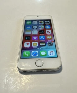 Apple iPhone 5 16GB SILVER A1533 LOCKED AT&T - Picture 1 of 3