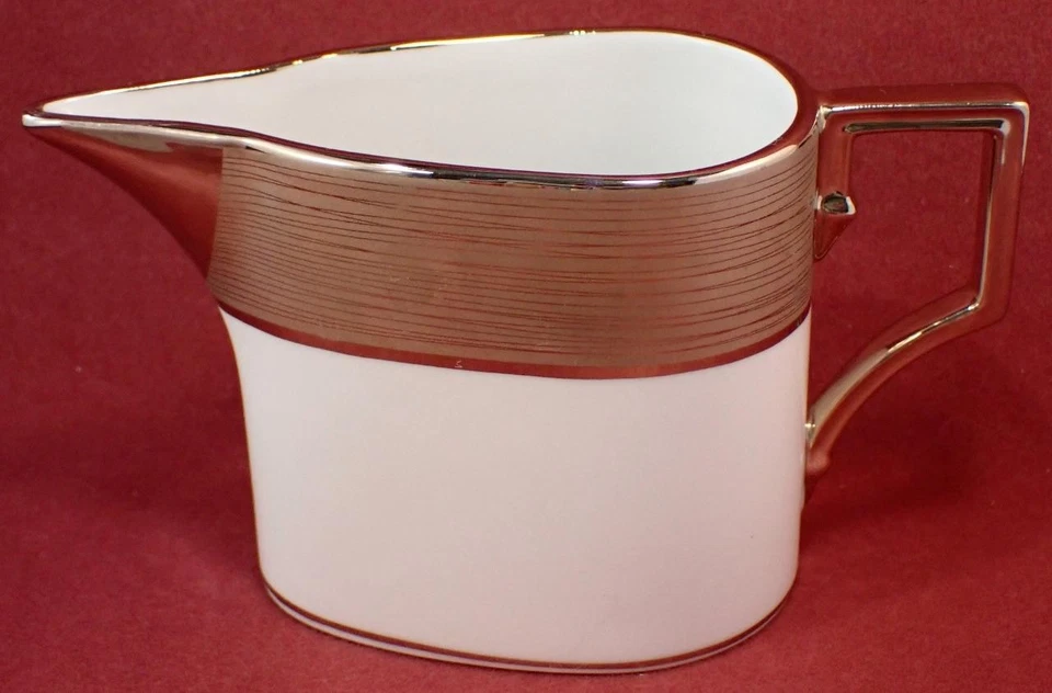 RICHARD GINORI GOLD PLATED LUNA MILK JUG / CREAMER ITALY UNUSED - Image 1 of 4
