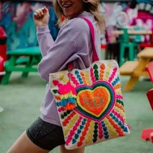 KATYDID HEART ROCK TOTE BAG-NEW SPRING BAG FOR 2023! SO CUTE!!!! - Picture 1 of 1