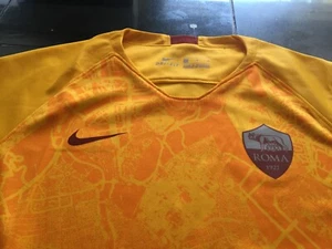 YOUTH NIKE AS ROMA SHORT SLEEVE FOOTBALL SOCCER JERSEY MEDIUM NWT - Picture 1 of 3