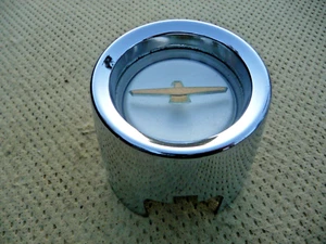NOS ? or Super Nice Used 1961 1962 1963 Thunderbird Original Horn Button - Foto 1 di 10