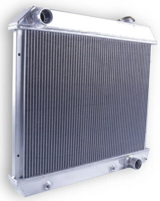 Radiador de núcleo de 3 filas Olds Dynamic 88/Pontiac Bonneville Catalina 1961-1966 Foto 1 de 4