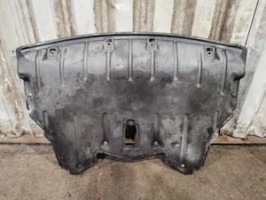 Paraspruzzi sottoscocca anteriore BMW X5 E70 pre-LCI 3.0d 3.0sd M57 7163280 - Foto 1 di 3