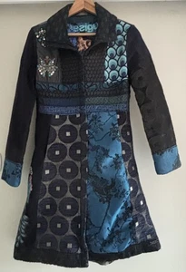 Desigual Abrigo Chaqueta Bordado Patchwork Pavo Real Patrón Multicolor Mujer 42 - Imagen 1 de 19