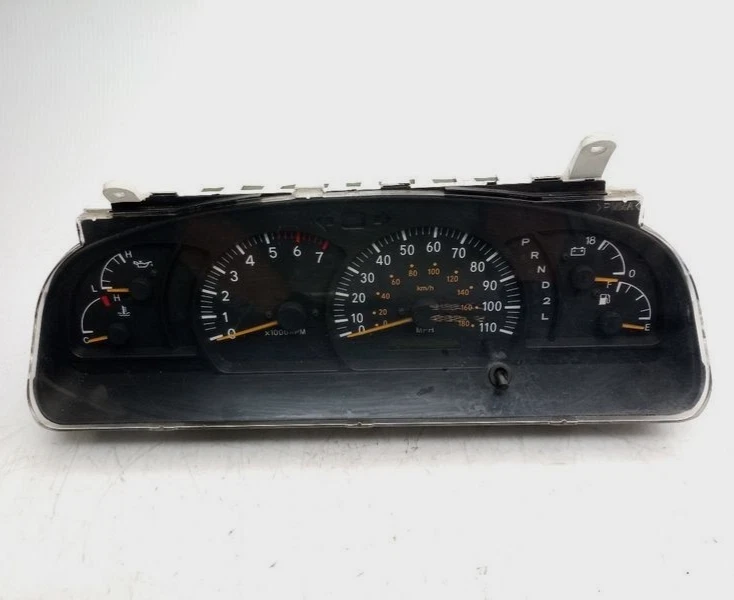 2000-2002 Toyota Tundra Speedometer Tachometer Instrument Cluster 8 Cyl AT Oem - Imagem 1 de 4