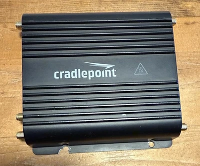 Cradlepoint IBR900LPE Router - Image 1 of 4