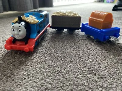 Funciona y completa con camiones originales moneda de oro Treasure Thomas Track Master Foto 1 de 4