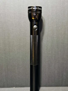 Mag-Lite Classic 15" Heavy Duty Black 4-D Cell Krypton Flashlight New Open Stock - Picture 1 of 5