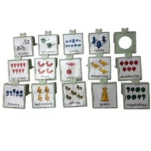 Cranium CARIBOO Game 15 Green Plastic Snap On Doors Replacement Parts - Picture 1 of 7