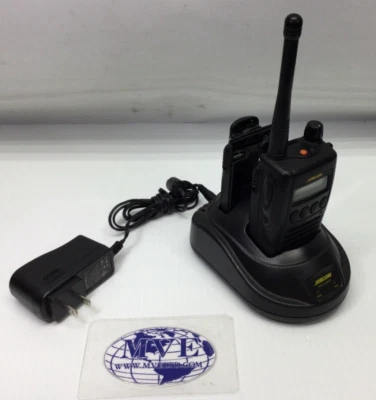 JOBCOM JU-410 BC-JX BP-LI-18 TWO-WAY HANDHELD RADIO W/CHARGING DOCK - Image 1 of 4