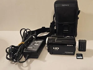 Sony Handycam HDR-XR160 HD 1080p 60fps AVCHD 160GB HDD Camcorder 30x Tested - Picture 1 of 12
