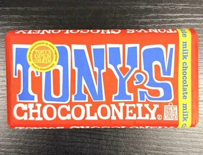 Barra de chocolate con leche Tony's Chocolonely Original 6,35 oz caducidad 24/01/2026 Foto 1 de 4