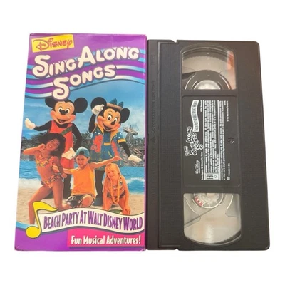 Mickey's Minnie Mouse Fun Songs Beach Party at Walt Disney World VHS Tape Foto 1 de 2